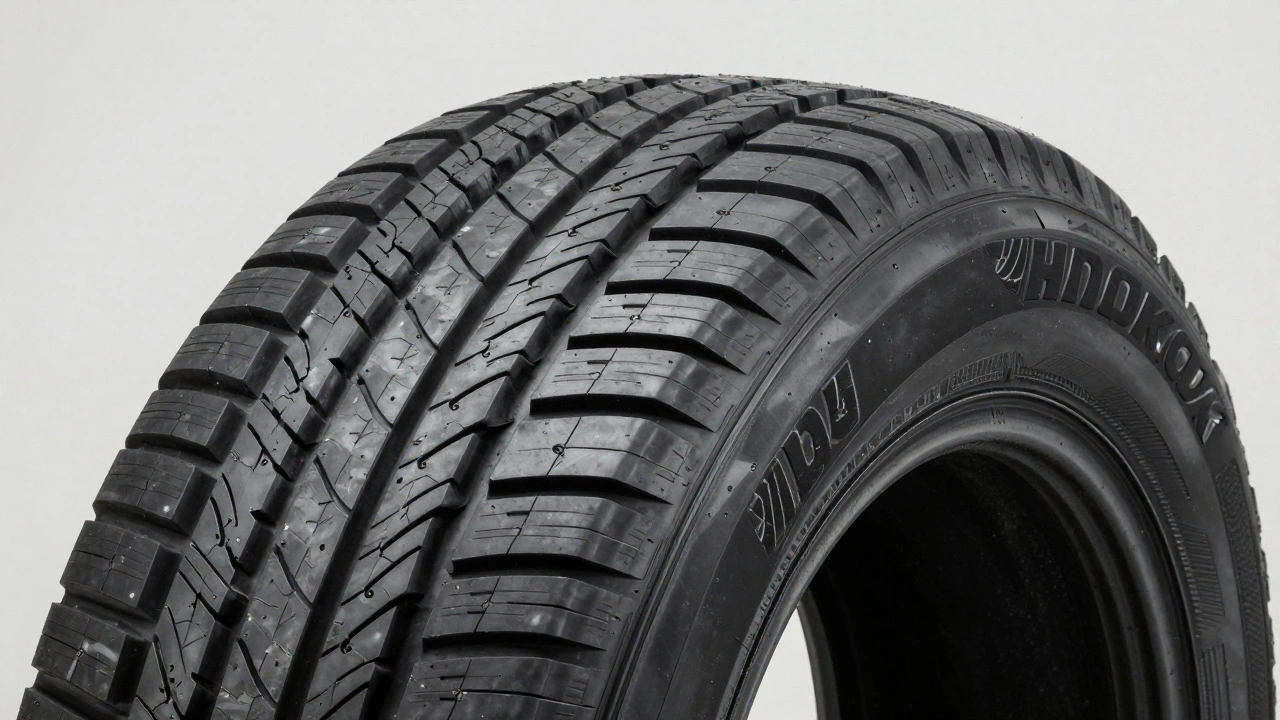 Срок службы шин Hankook: сколько км пробега и лет они служат